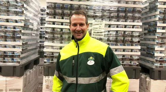 Jonas Granerås, ansvarig för Arlas mekaniserade kyllager i Jönköping