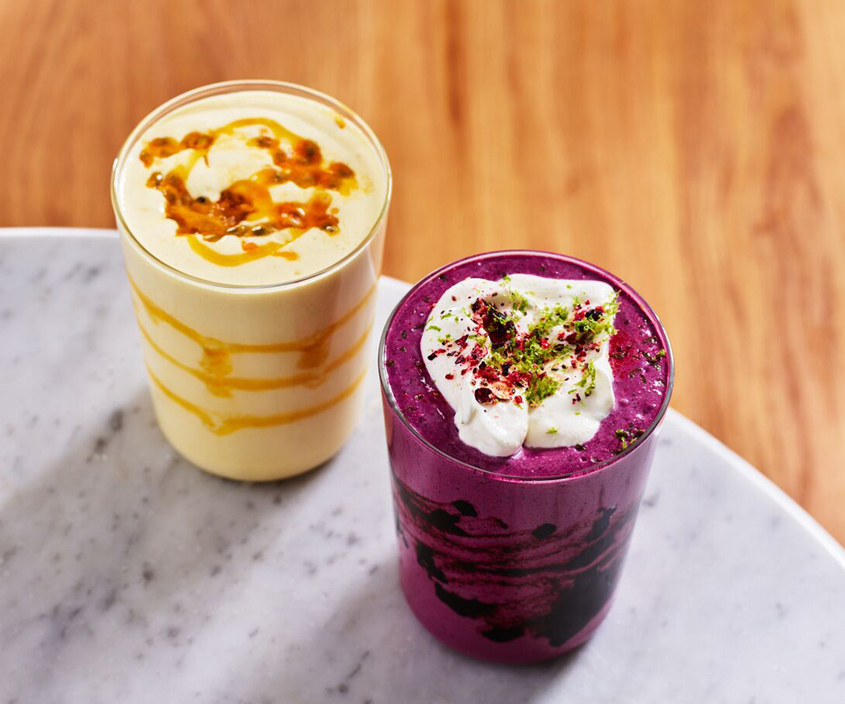 Blåbärs- och passionsfruktsshake