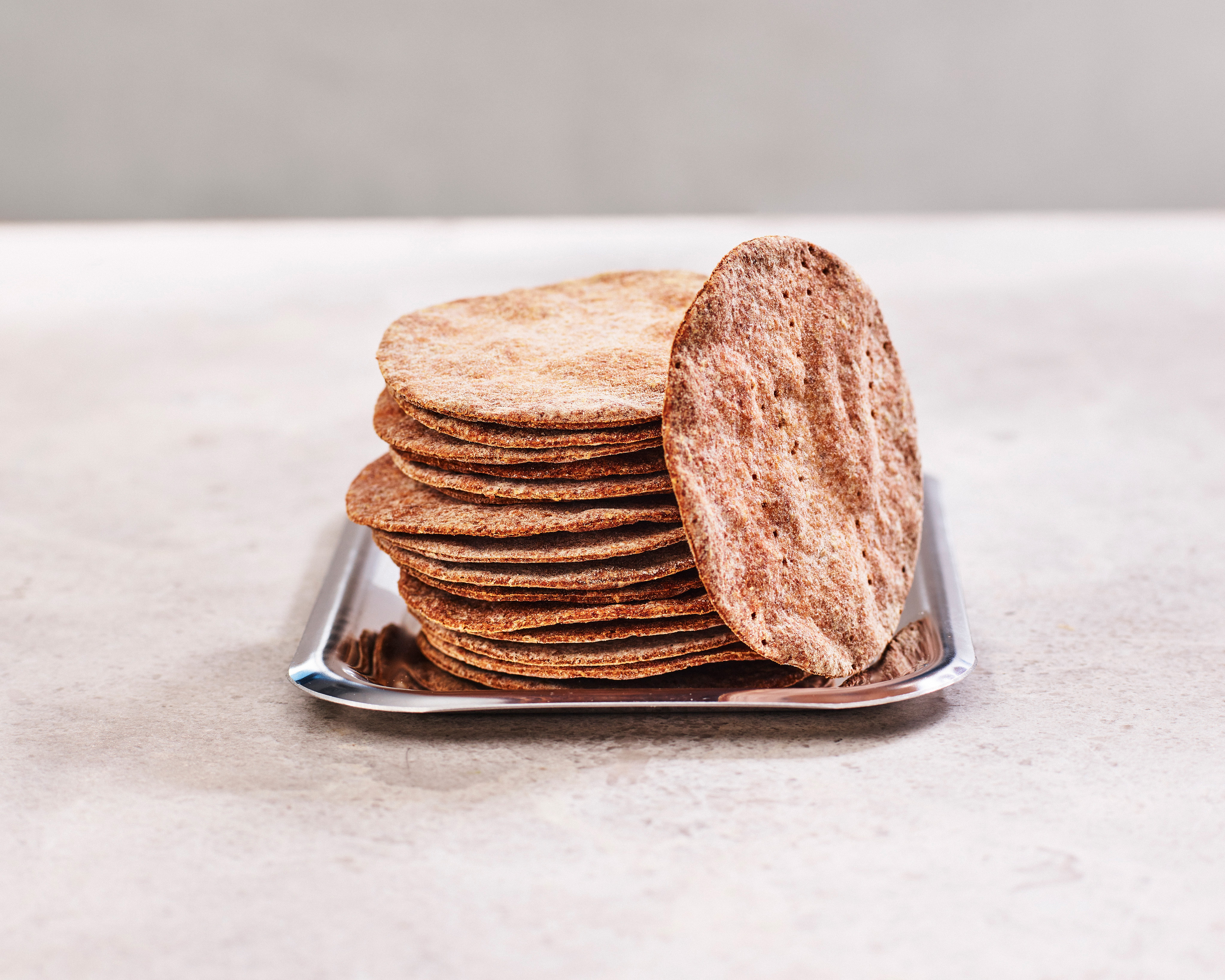 Knäckebröd med rågsur